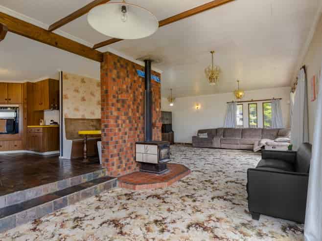 24 Mountain View Road, Witherlea