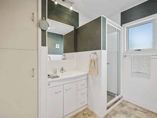 1/144 State Highway 1, Waitahanui