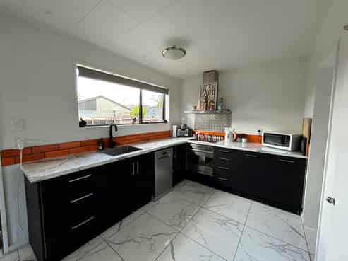 7B Bruce Place, Alexandra