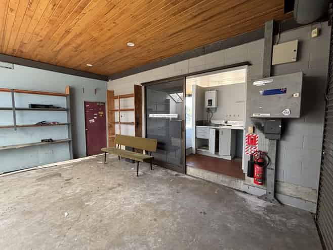 High profile corner site on Cameron Road