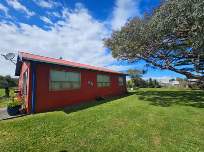 39 Muaupoko Street, Hokio Beach