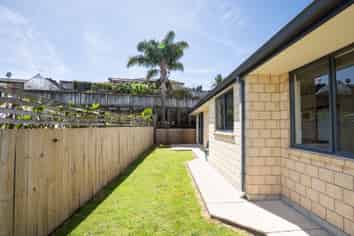 67 Falcon Drive, Welcome Bay