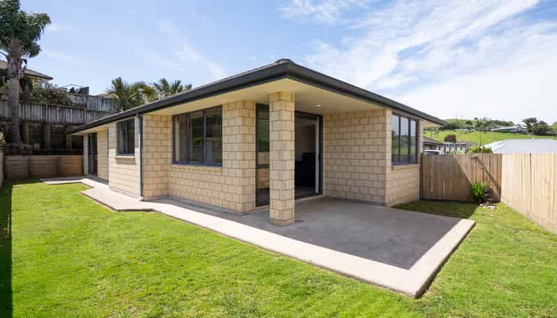 67 Falcon Drive, Welcome Bay