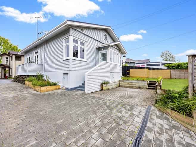 6A Volcanic Street, Mount Eden