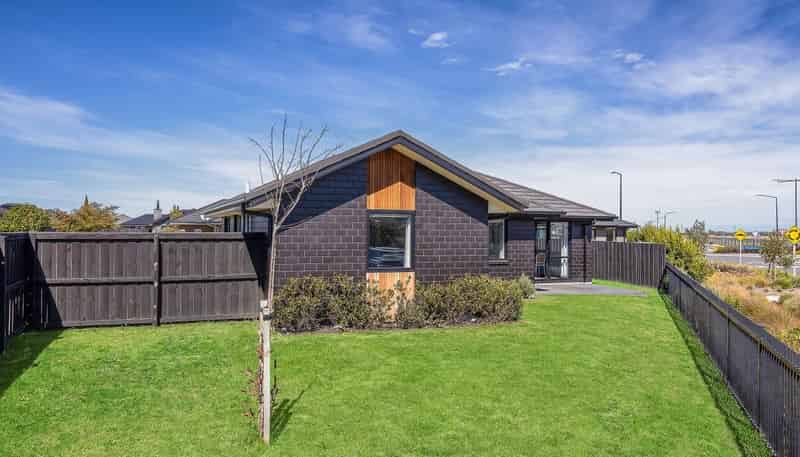 3b Shillingford Boulevard, Rolleston