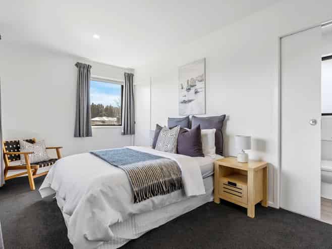 3b Shillingford Boulevard, Rolleston