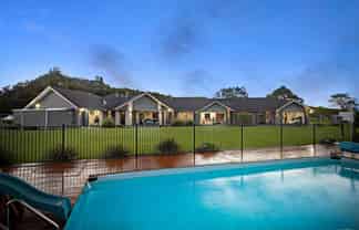 1115 Glenbrook Road, Glenbrook