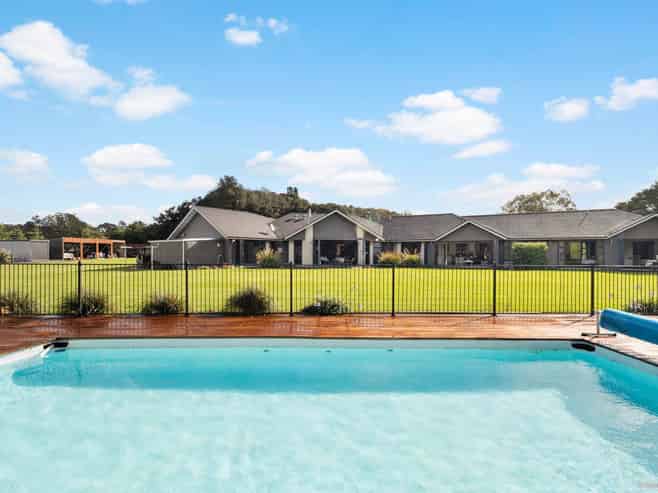 1115 Glenbrook Road, Glenbrook