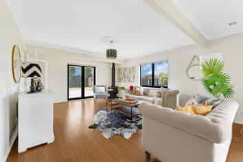 2 Riksha Place, Conifer Grove