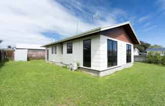 11 Balmoral Street, Levin