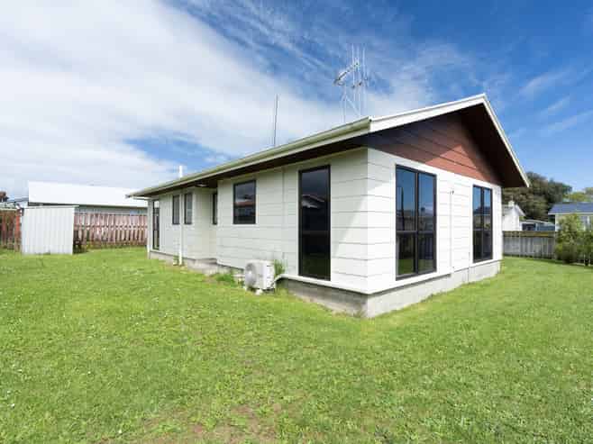 11 Balmoral Street, Levin