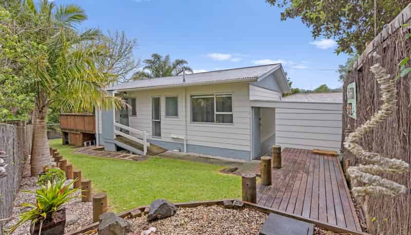 10b Rambler Crescent, Beach Haven