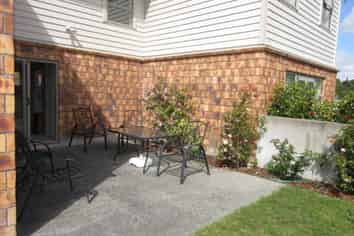 52 Evergreen Crescent, Upper Hutt