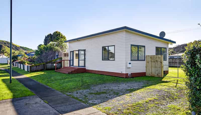18 Tuamotu Park, Wainui