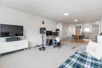 1B/15 Morning Star Place, Mount Albert