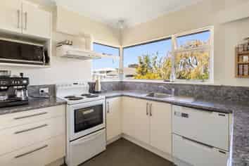 66 Kent Street, Marchwiel