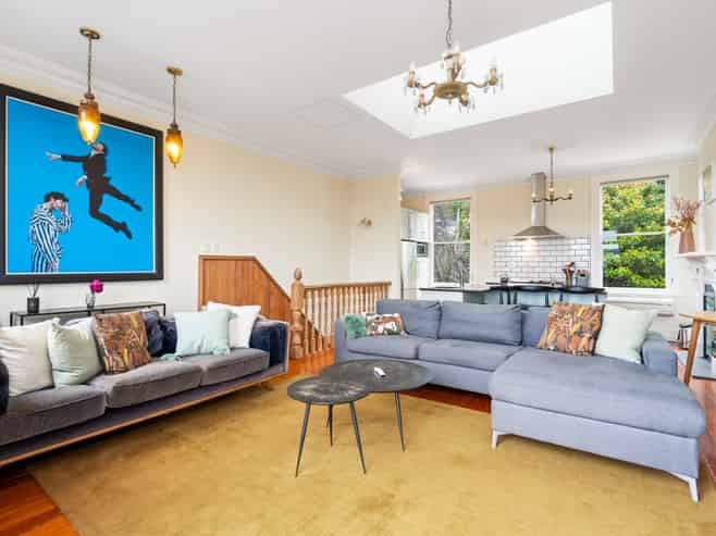 32 Erin Street, Roslyn