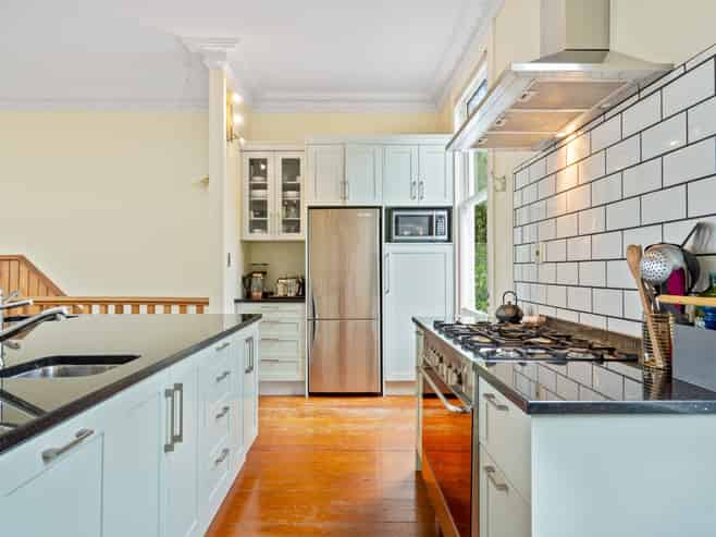 32 Erin Street, Roslyn