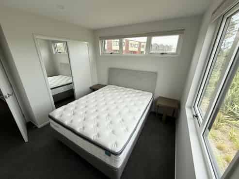 1 Te Toka Ika Lane, Mangere Bridge