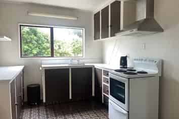 24 Moana Street, Riverton