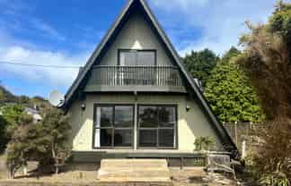 24 Moana Street, Riverton