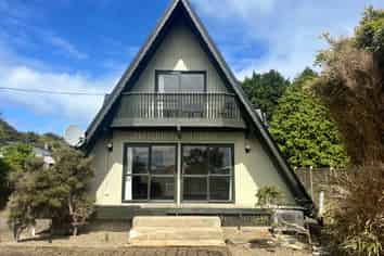 24 Moana Street, Riverton