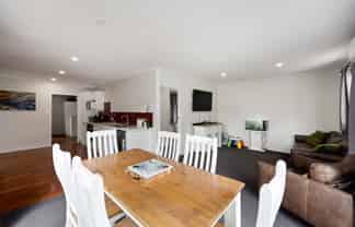 6 Carey  Street, Kihikihi