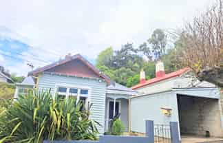 b/64 Hazel Avenue, Caversham