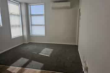 3/2A Gibbons Street, Upper Hutt