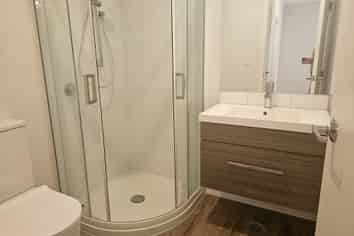 3/2A Gibbons Street, Upper Hutt