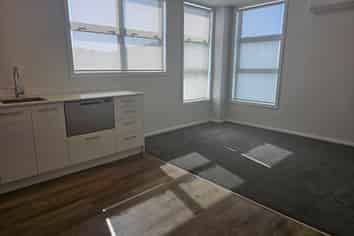 3/2A Gibbons Street, Upper Hutt