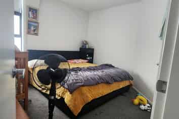 1/2A Gibbons Street, Upper Hutt