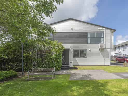 14 Windfola Parkway, Takanini