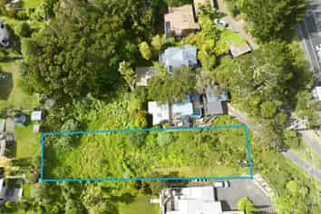 657 East Coast Road, Browns Bay