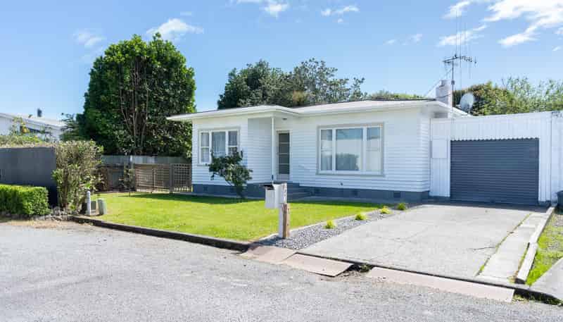 7 Windsor Place, Levin