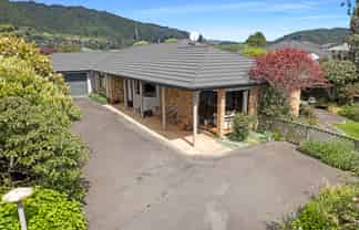 12 Papawai Grove, WAIKANAE