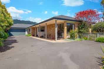 12 Papawai Grove, WAIKANAE