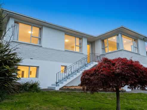 6 Mcdonald Street, Brockville