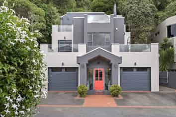203 Muritai Road, Eastbourne