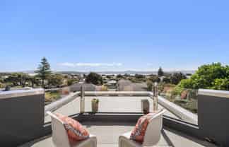 203 Muritai Road, Eastbourne