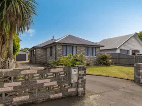 41 Everest Street, Burnside