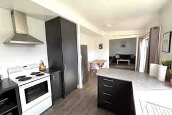 55 Loyalty Street, Forbury