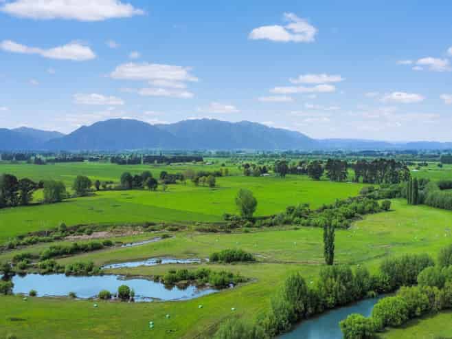 4193 Galatea Road, Galatea