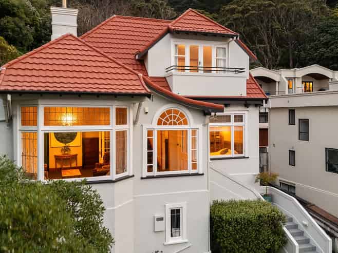 210 Oriental Parade, Oriental Bay