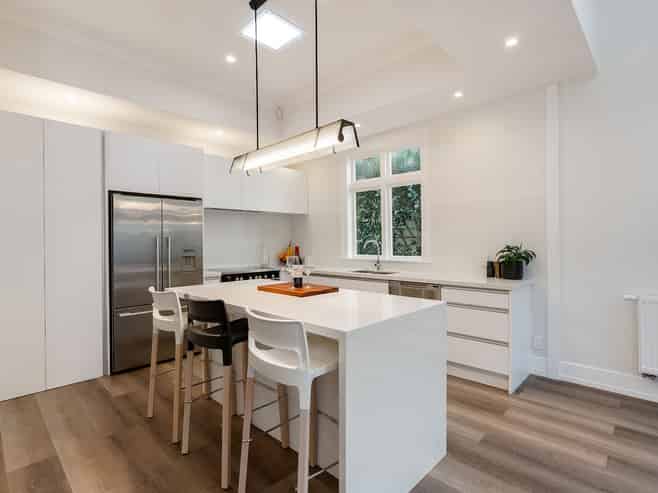 210 Oriental Parade, Oriental Bay