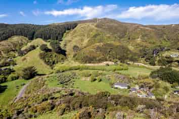 525A Makara Road, Makara