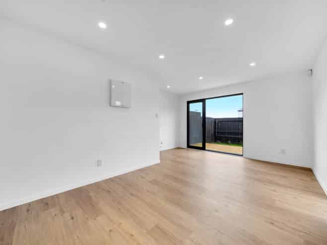 21 Tennessee Avenue, Mangere East