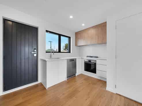 21 Tennessee Avenue, Mangere East