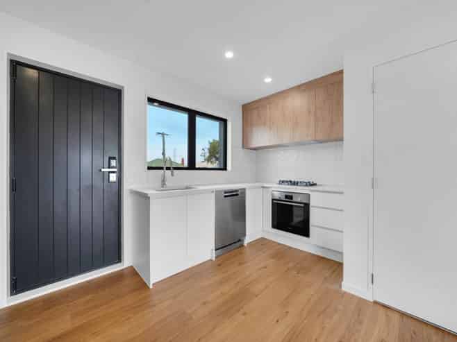 21 Tennessee Avenue, Mangere East