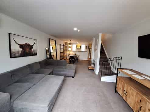 1E/8 Farnham Street, Parnell